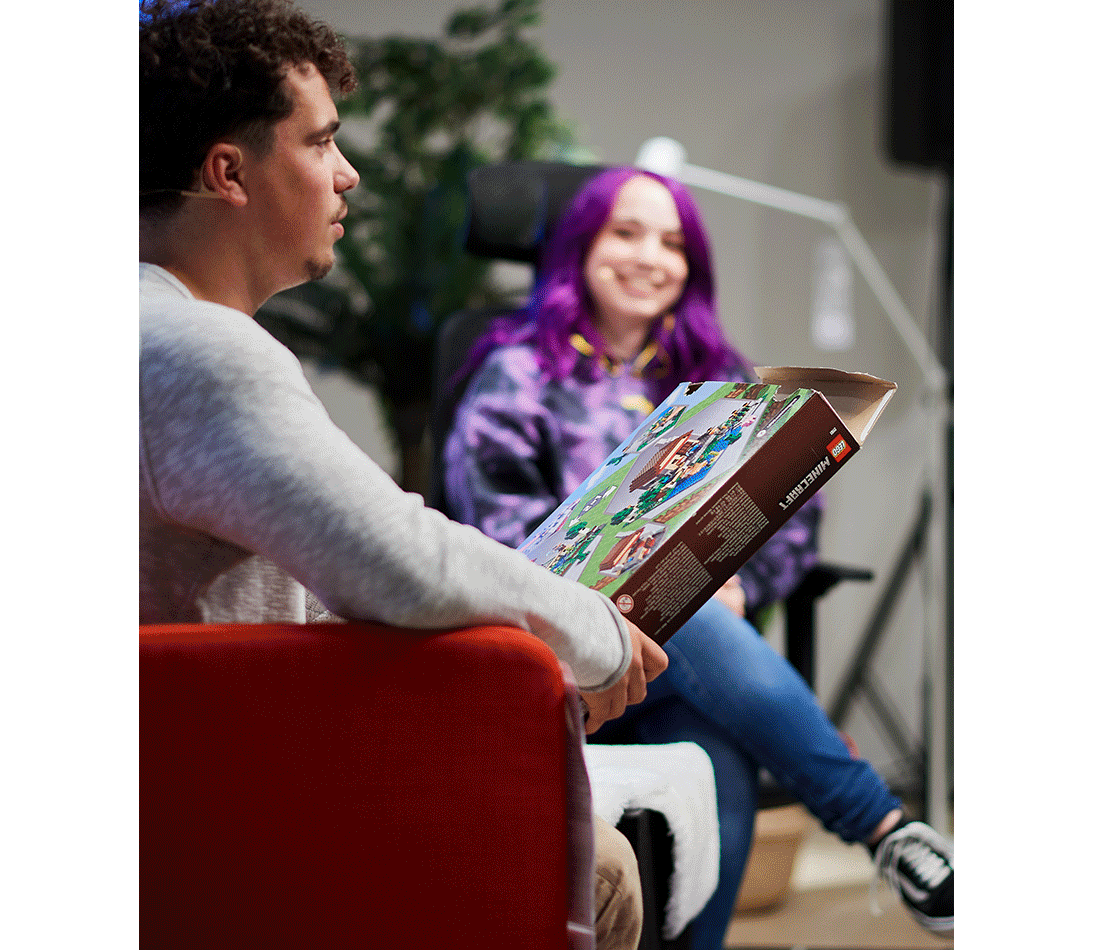 Oona agency Twitch 4