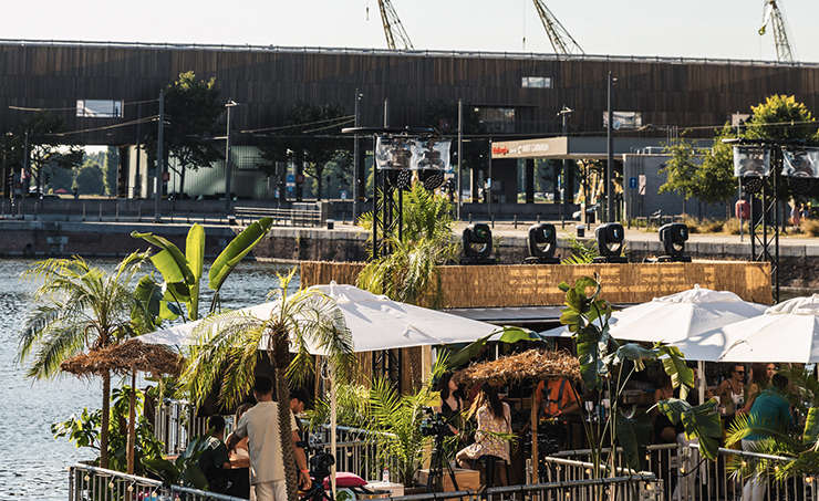 Oona agency loveisland