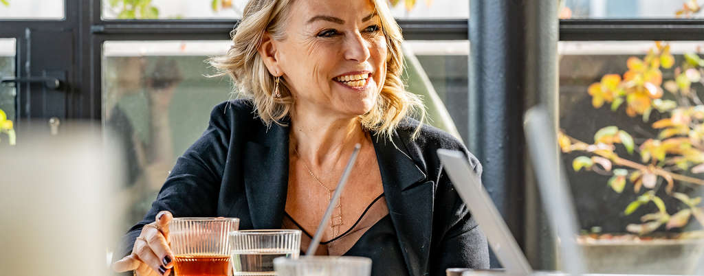 Esther Perel header 2