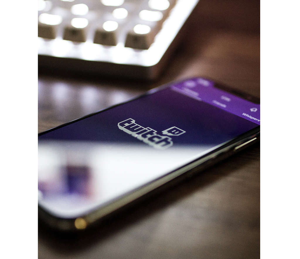 Oona agency Twitch 1