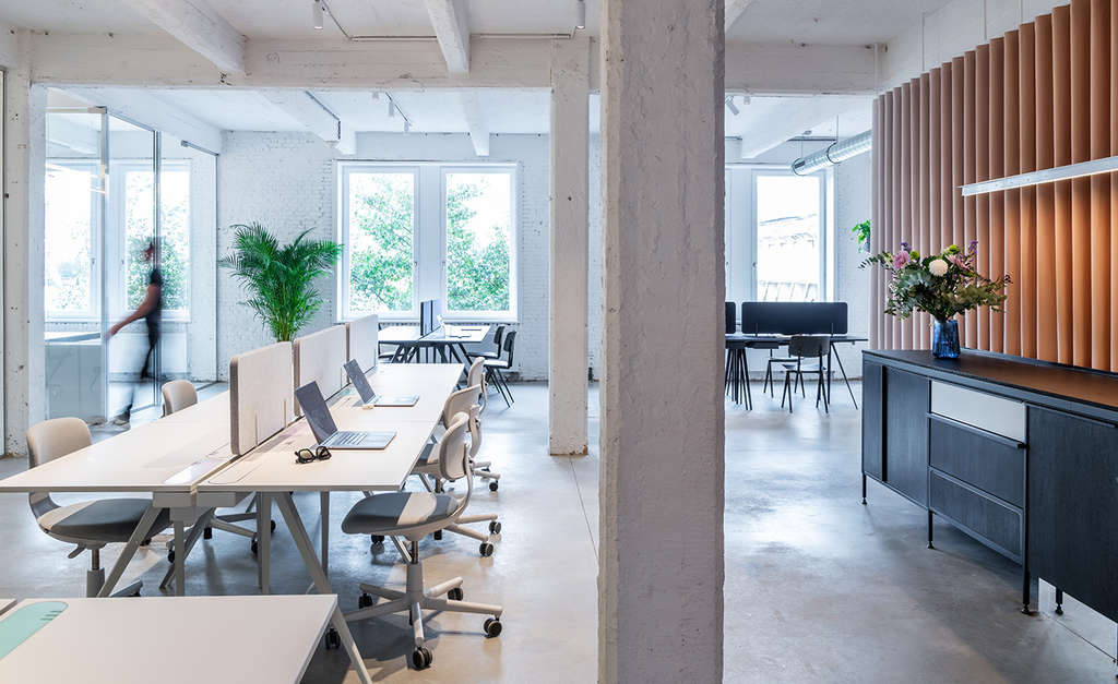 Oona agency 5lessons header